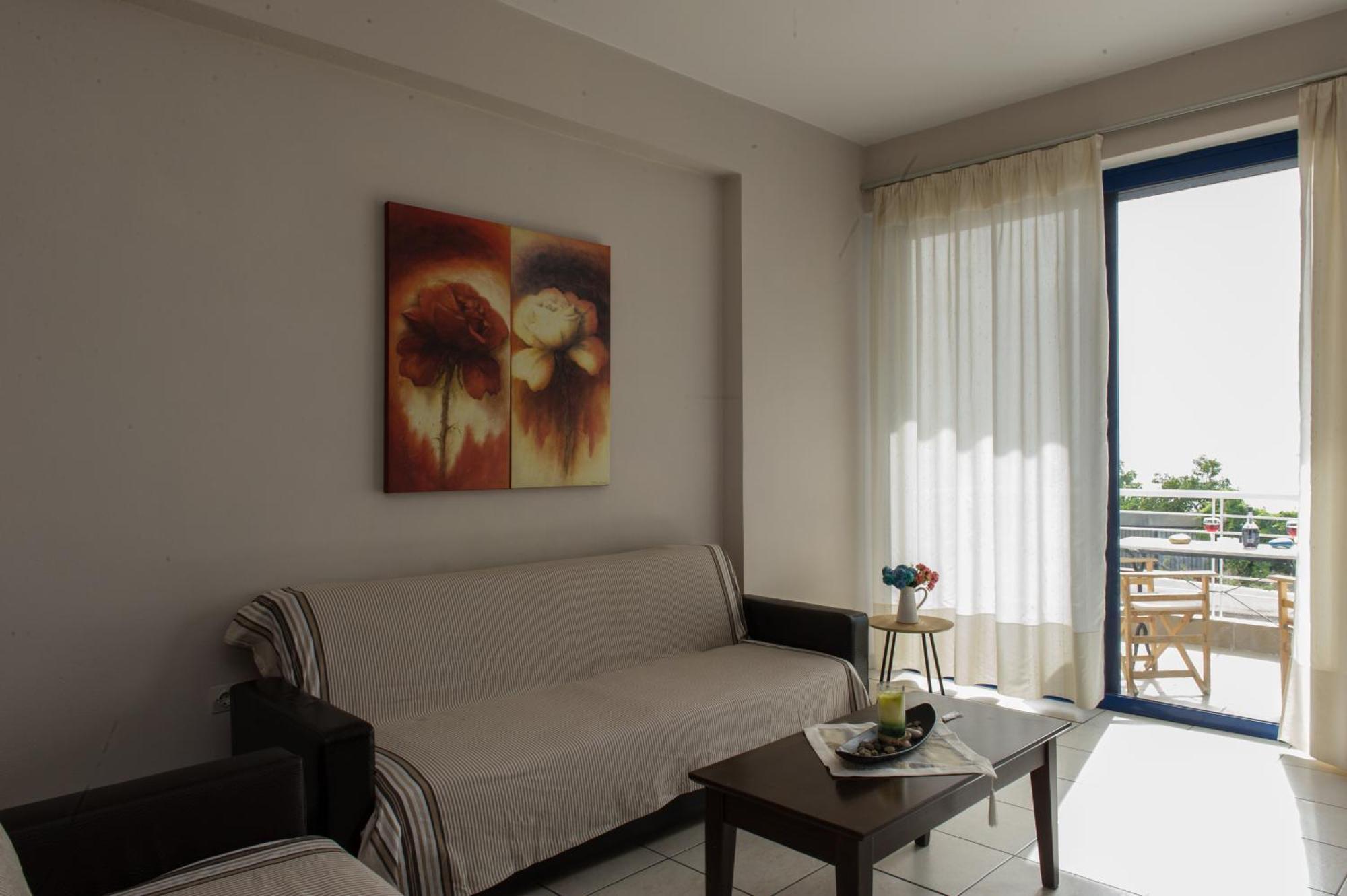 Kamari Blue Apartments Каламата Экстерьер фото