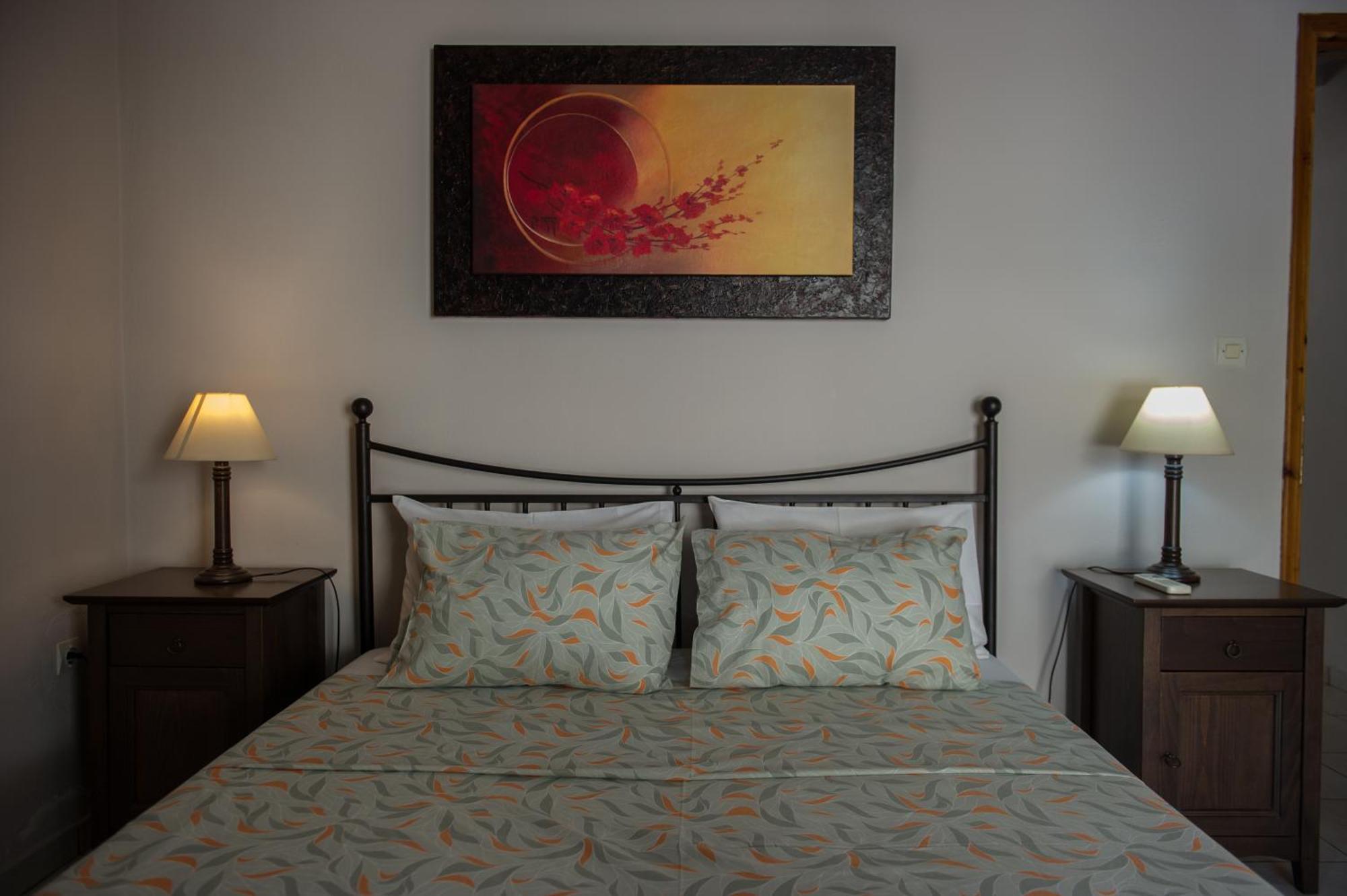 Kamari Blue Apartments Каламата Экстерьер фото