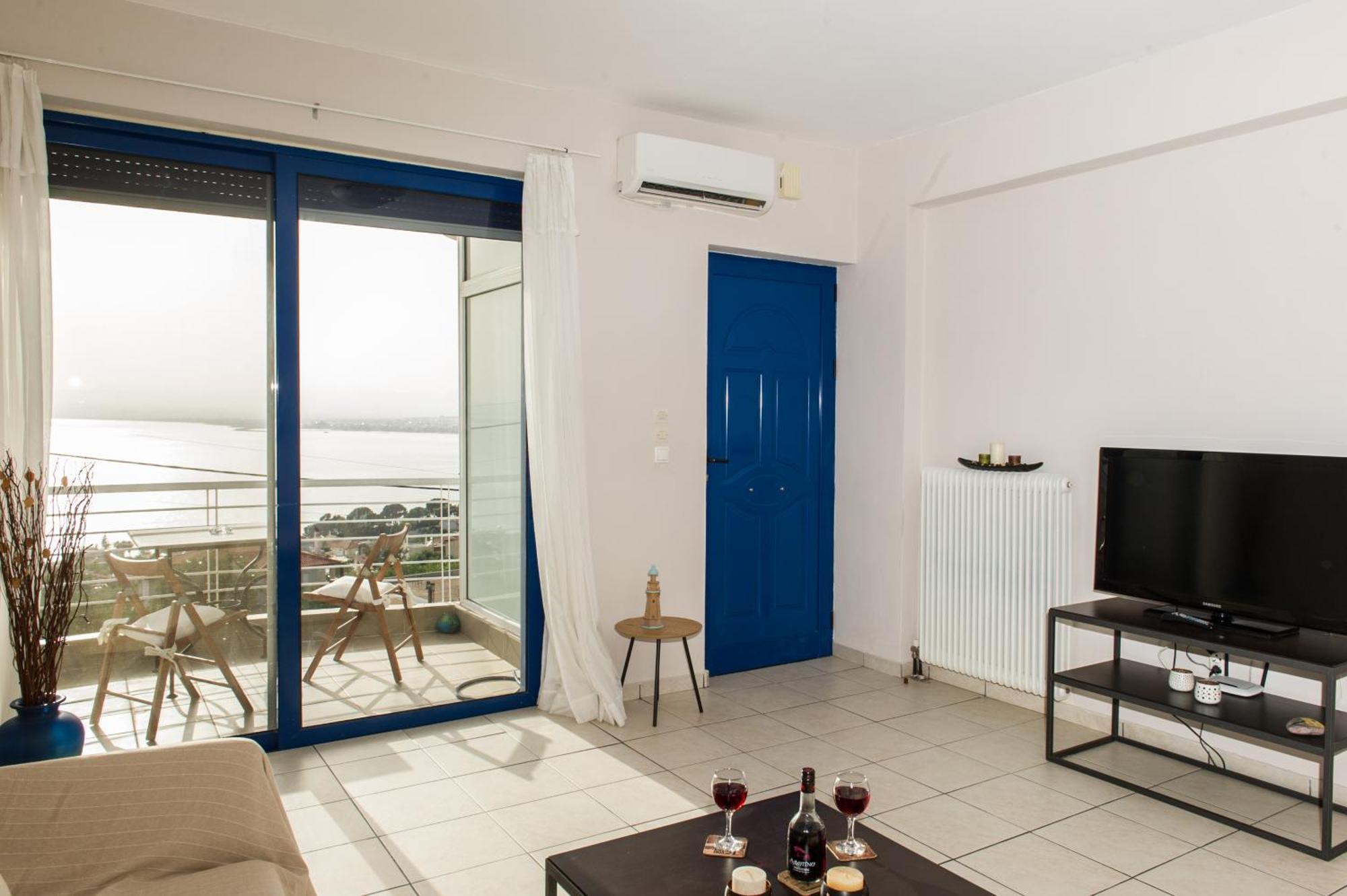 Kamari Blue Apartments Каламата Экстерьер фото